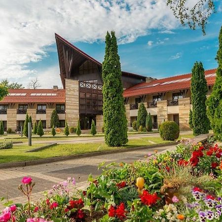 Hotel Danubia Park Veliko Gradište Dış mekan fotoğraf